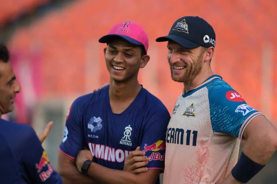 ipl-2025-gujarat-titans-vs-rajasthan-royals-04-25-fantasy-team-featured